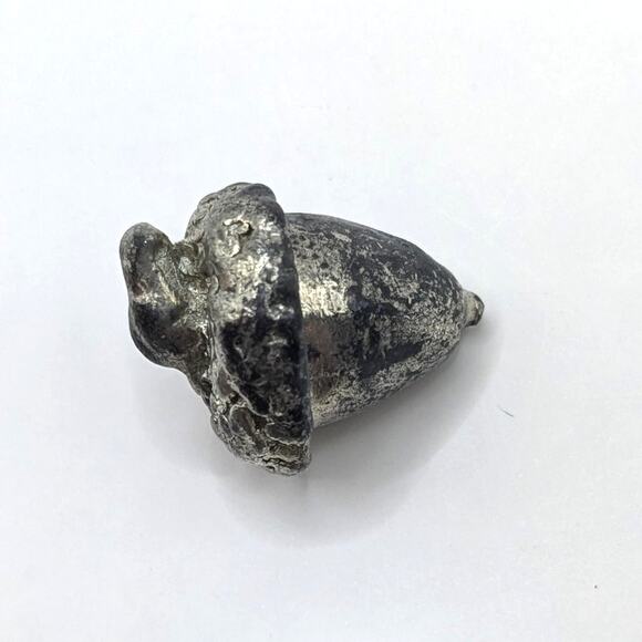 Lot of Pewter Charms Tokens Coins Basic Spirit Cat Moose Acorn Love Kisses Hugs - Picture 3 of 4